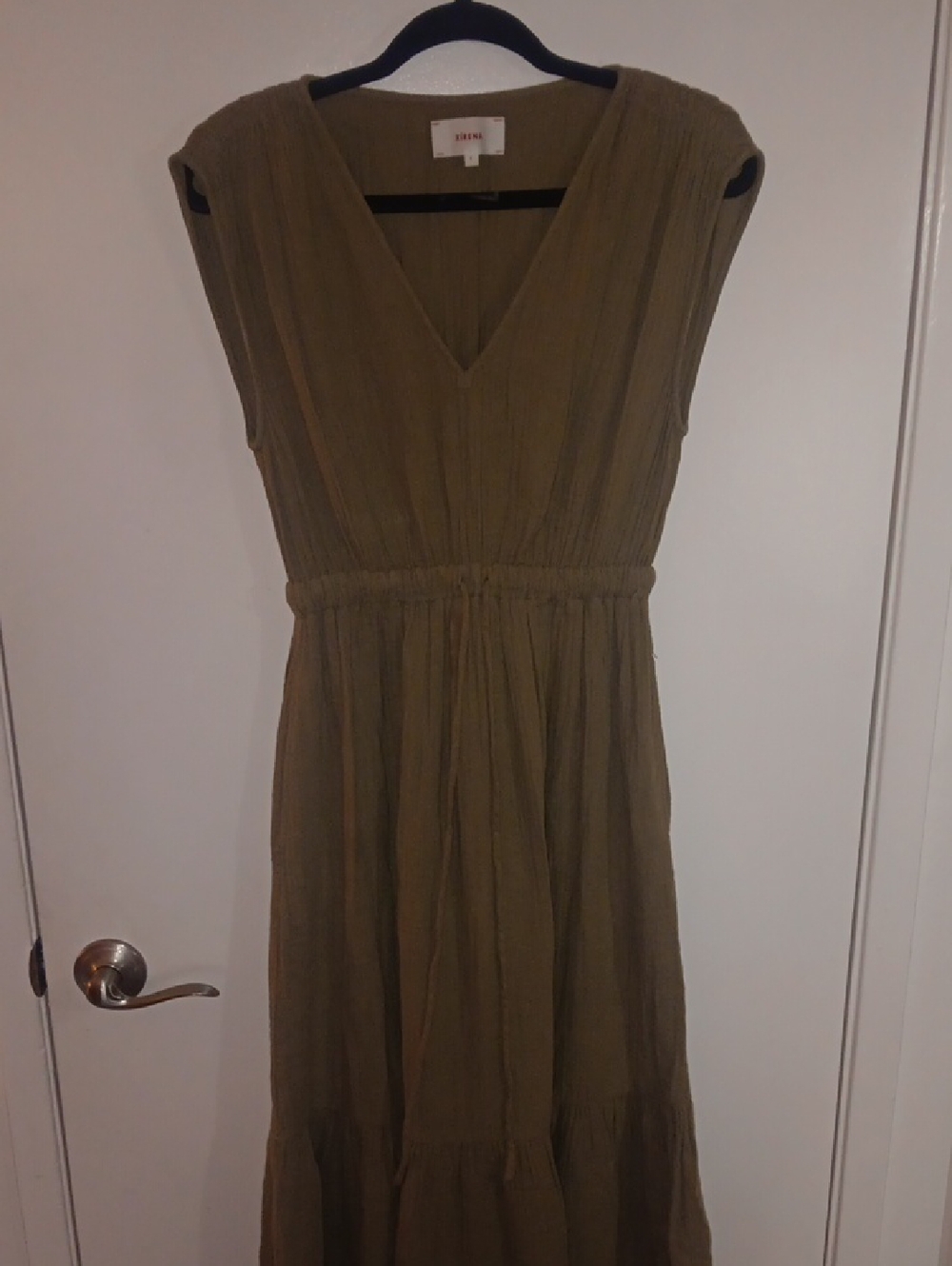 XiRENA Olive Maxi V-Neck Tiered Dress